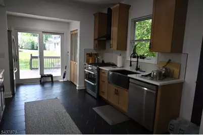 721 Summit St, Linden, NJ 07036 - Photo 13