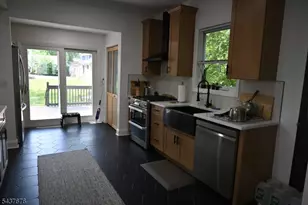 721 Summit St, Linden, NJ 07036 - Photo 13