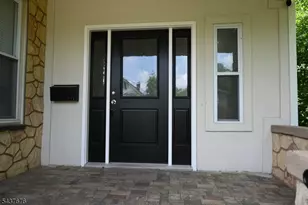 721 Summit St, Linden, NJ 07036 - Photo 5