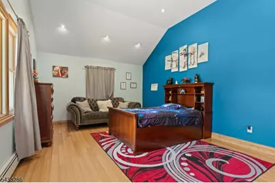 15 Kuiken Ct, Wayne, NJ 07470 - Photo 13