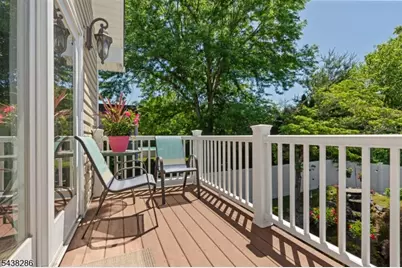 15 Kuiken Ct, Wayne, NJ 07470 - Photo 21