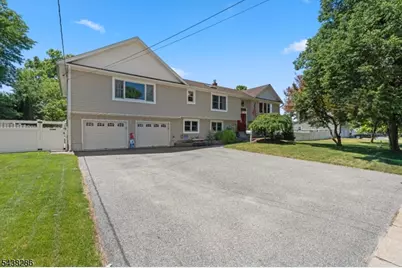 15 Kuiken Ct, Wayne, NJ 07470 - Photo 1