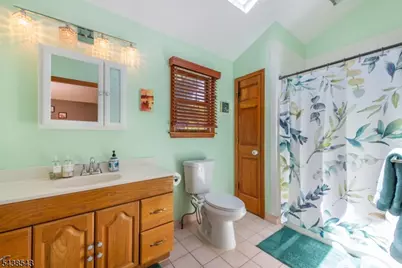 4 Brookhill Pl, Little Falls Township, NJ 07424 - Photo 19