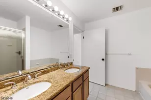 129 Autumn Ct, Roxbury Township, NJ 07852 - Photo 13
