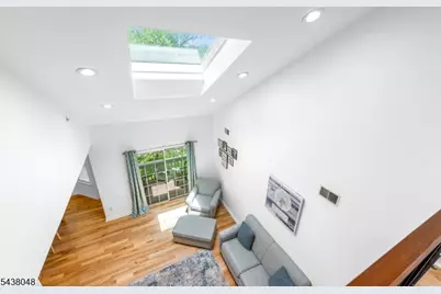 129 Autumn Ct, Roxbury Township, NJ 07852 - Photo 17