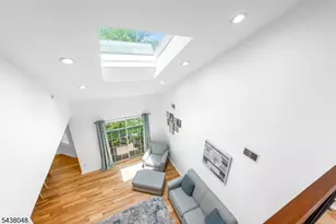 129 Autumn Ct, Roxbury Township, NJ 07852 - Photo 17