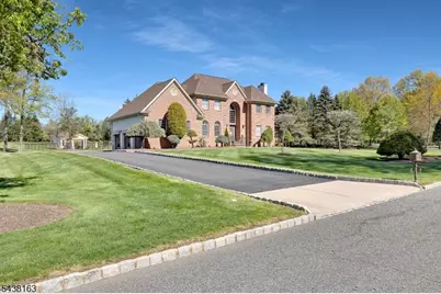1 Bailiwick Dr, Warren Township, NJ 07059 - Photo 3