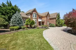 11 Valley Wood Dr, Franklin Township, NJ 08873 - Photo 3