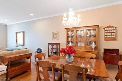 18 Kentworth Ct, Raritan Township, NJ 08822 - Photo 15