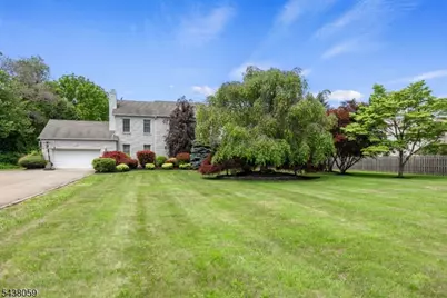 127 Smithtown Rd, Mount Olive, NJ 07840 - Photo 3