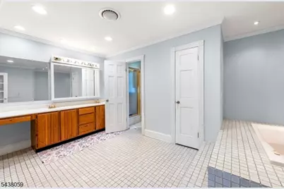 127 Smithtown Rd, Mount Olive, NJ 07840 - Photo 29