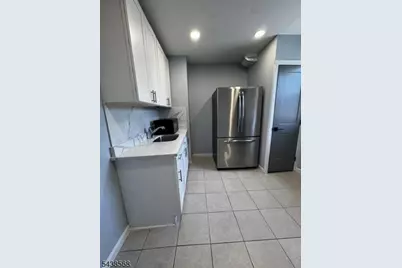 278 Dayton St, Newark, NJ 07114 - Photo 3