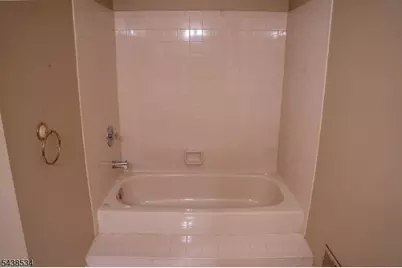 4 Delaware Ln, Branchburg Township, NJ 08876 - Photo 23