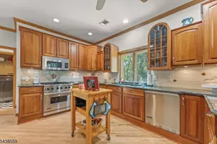 16 Bear Trail, West Milford, NJ 07421 - Photo 17