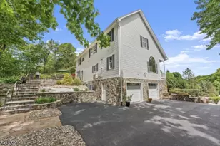 16 Bear Trail, West Milford, NJ 07421 - Photo 43