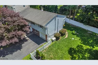 6 Benjamin, Hopatcong, NJ 07874 - Photo 33