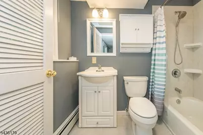 6 Benjamin, Hopatcong, NJ 07874 - Photo 27