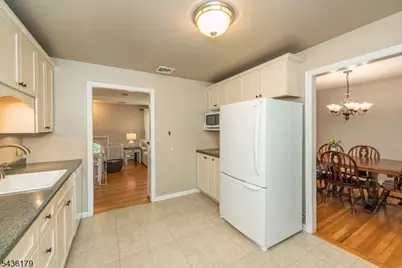 6 Benjamin, Hopatcong, NJ 07874 - Photo 15