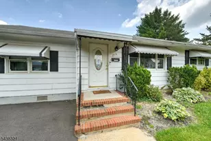215 S 18th Ave, Manville, NJ 08835 - Photo 35