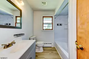 215 S 18th Ave, Manville, NJ 08835 - Photo 11