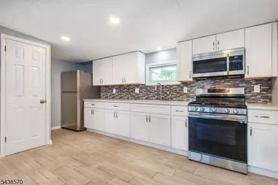 86 E 9th St #2, Clifton, NJ 07011 - Photo 5