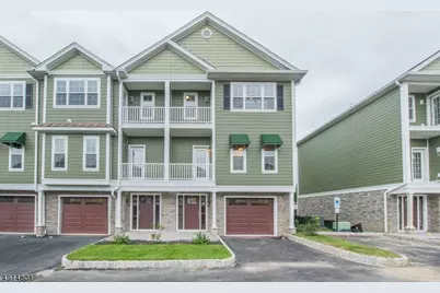 21 Chaz Way, Fairfield, NJ 07004 - Photo 1