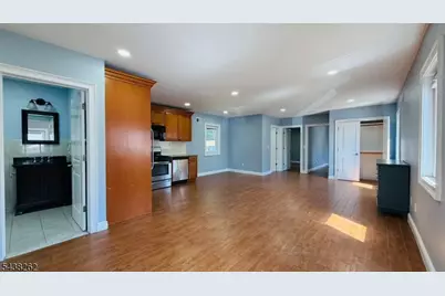 41 Mercer St #1, Wallington, NJ 07057 - Photo 11