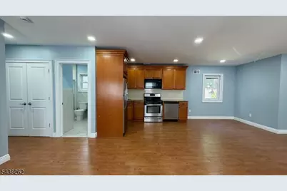 41 Mercer St #1, Wallington, NJ 07057 - Photo 5