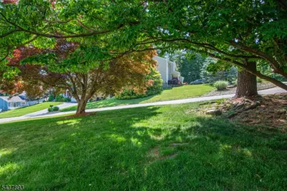 1 Tulip Ln, Randolph Township, NJ 07869 - Photo 37