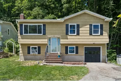 26 Valley View Dr, Rockaway Township, NJ 07866 - Photo 1