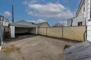 457 N 7th St, Newark, NJ 07107 - Photo 15