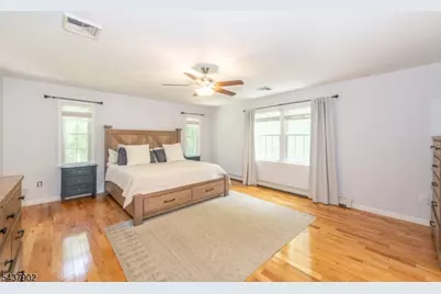 298 Emerson Ln, Berkeley Heights Township, NJ 07922 - Photo 19