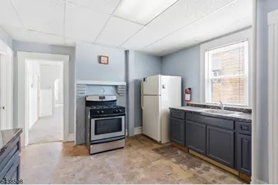 45 Union Ave, Belleville, NJ 07109 - Photo 17
