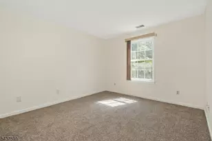 110 Stratford Pl, Bridgewater, NJ 08805 - Photo 21