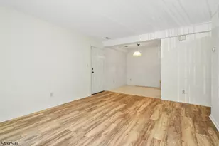 110 Stratford Pl, Bridgewater, NJ 08805 - Photo 7