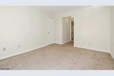 110 Stratford Pl, Bridgewater, NJ 08805 - Photo 23