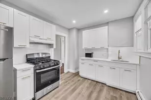425 Mercer Ave, Roselle, NJ 07203 - Photo 17