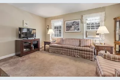 65 Harding Ave, Totowa, NJ 07512 - Photo 7