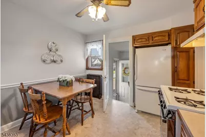 65 Harding Ave, Totowa, NJ 07512 - Photo 15