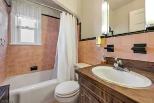 65 Harding Ave, Totowa, NJ 07512 - Photo 17