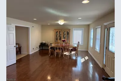 17 Garrett St, Cedar Grove, NJ 07009 - Photo 5