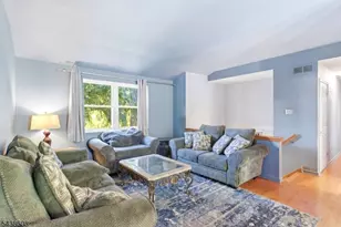 15 Orchid Ct, Deptford Twp., NJ 08096 - Photo 3