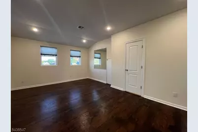 736 Pennington St #2, Elizabeth, NJ 07202 - Photo 3
