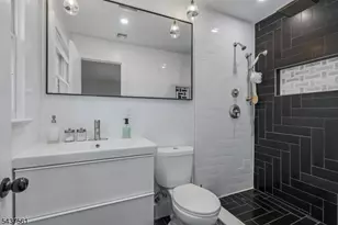 4 Hillcrest Ave, Mendham, NJ 07945 - Photo 9