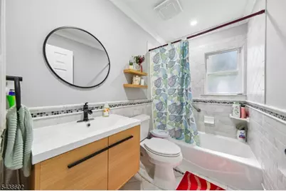 36 Woodside Ave, Hawthorne, NJ 07506 - Photo 11