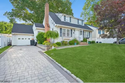 36 Woodside Ave, Hawthorne, NJ 07506 - Photo 3