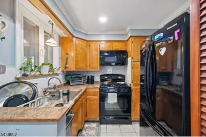 36 Woodside Ave, Hawthorne, NJ 07506 - Photo 7