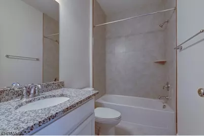 15 Braeburn Ct, Livingston, NJ 07039 - Photo 15