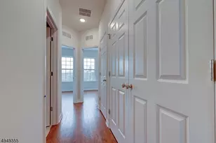 15 Braeburn Ct, Livingston, NJ 07039 - Photo 7
