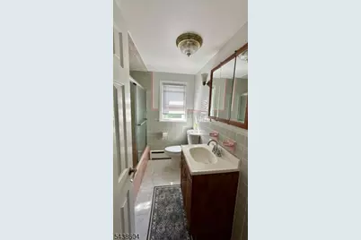 131 E 13th St, Linden, NJ 07036 - Photo 25